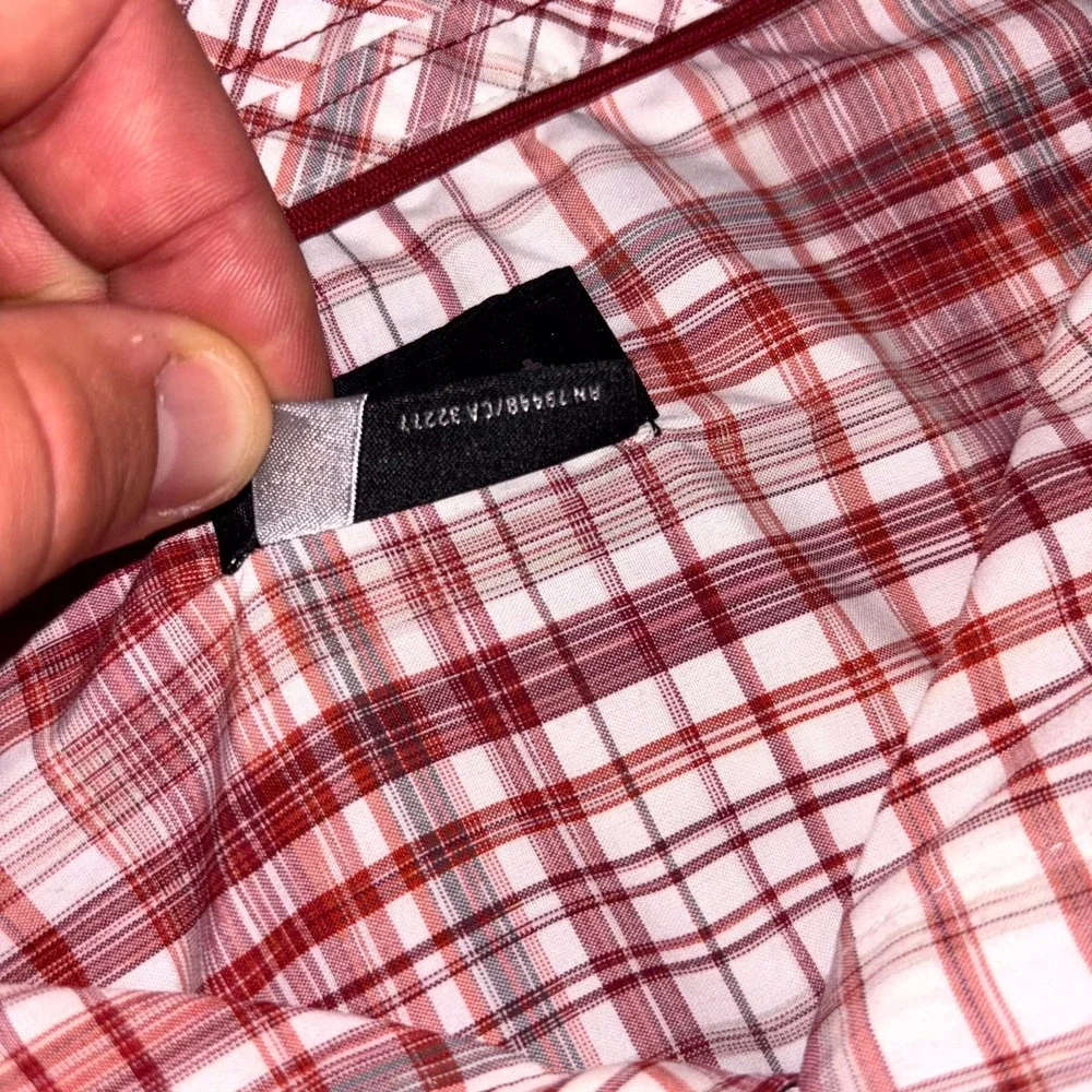 Marmot Shirt Mens 2XL Red White Plaid Nylon Short Sleeve Button Front Casual - Picture 5 of 12